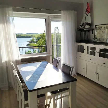 Apartament Zeglarski Przyjazny Rodzinom *