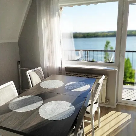 Apartament Zeglarski Przyjazny Rodzinom Apartment